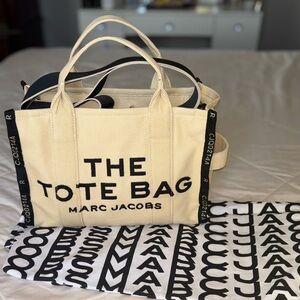 SOLD - Marc Jacobs The Tote Bag Tan size M